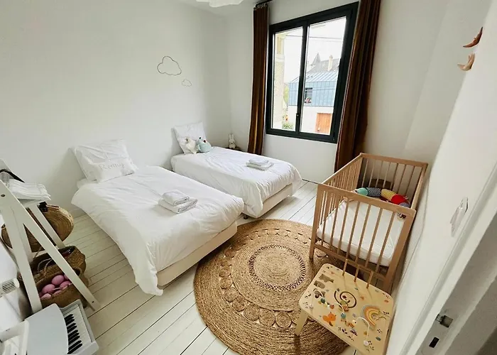 La Maison Du Caennais Villa *